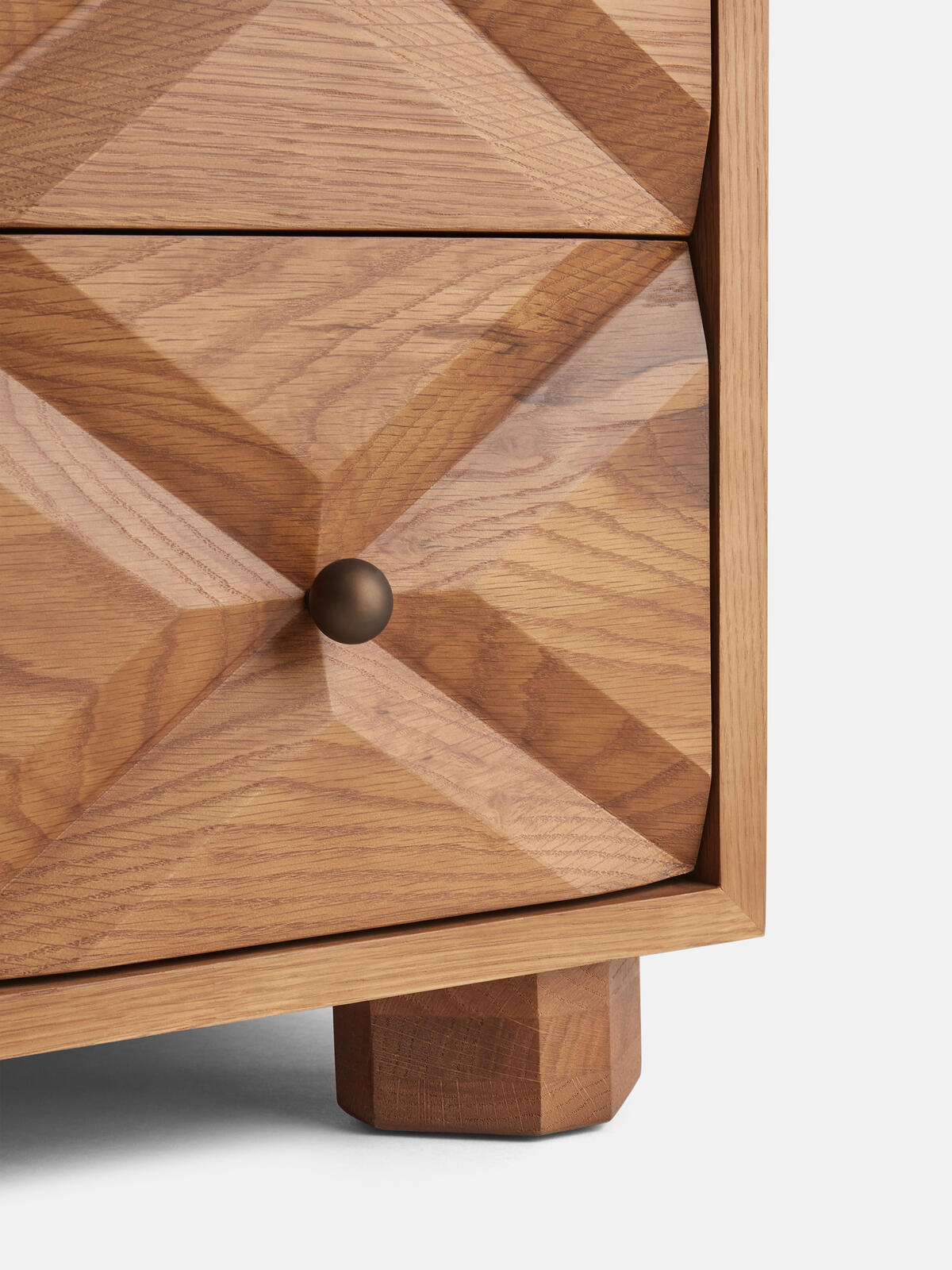 Diamond Chest Of Drawer - The Leaf Crafts