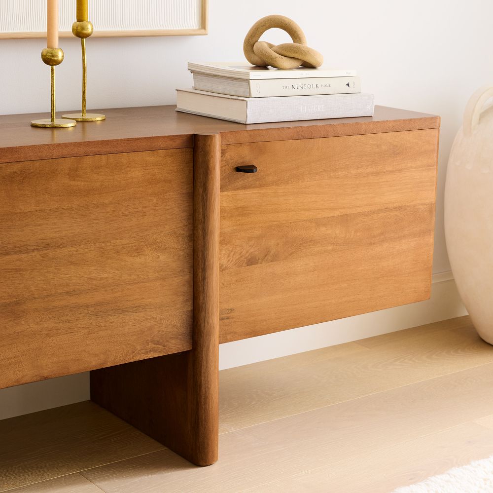  A media storage console - The Leaf Crafts