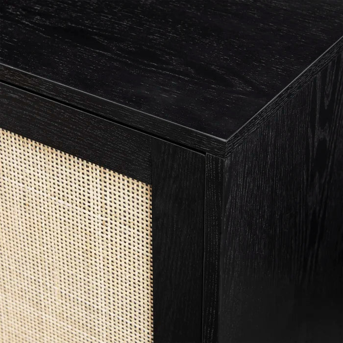 Webbed textured detailing- The Leaf Crafts