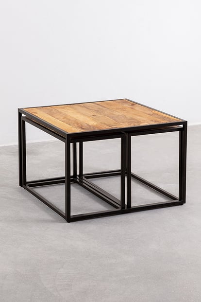 Flexible use as centre table or side tables