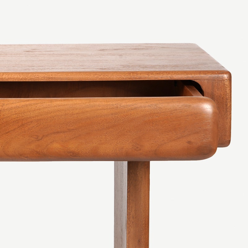 elegant solid wood console table for entryway styling - The Leaf Crafts