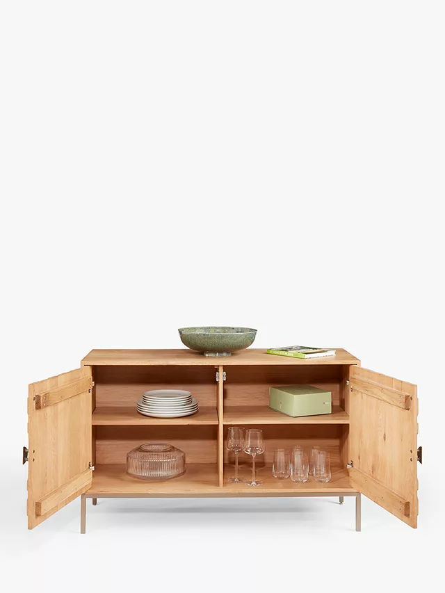 Elegant natural wood grain finish- The Leaf Crafts