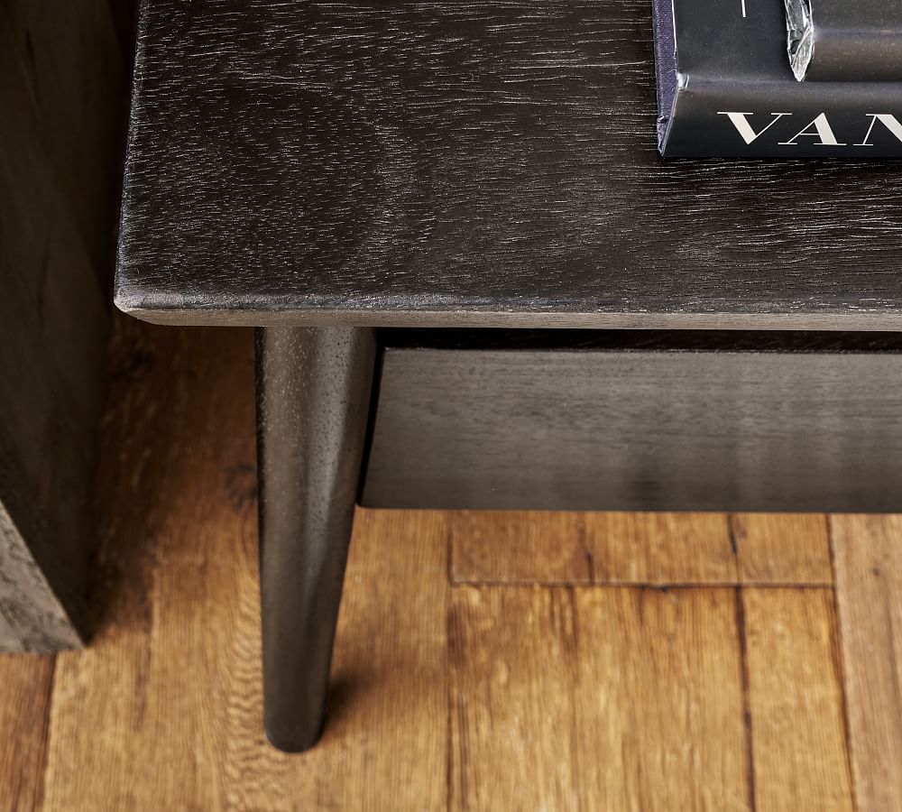 Rustic bedroom bedside table storage - The Leaf Crafts