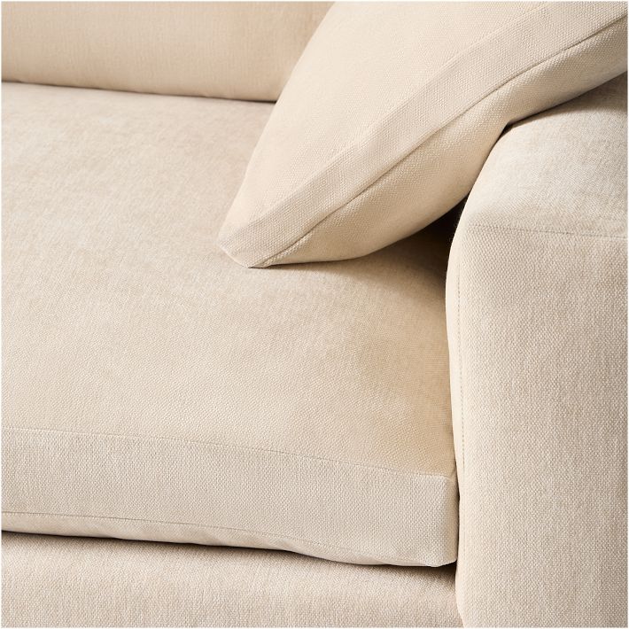 wooden loveseat for stylish and warm interiors- The Leaf Crafts